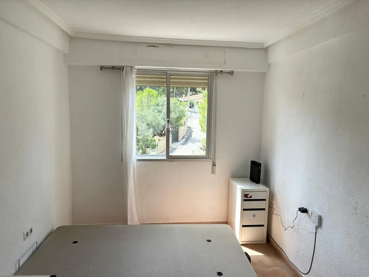 Bedroom of Flat for sale in Chiva  with Heating, Swimming Pool and Balcony
