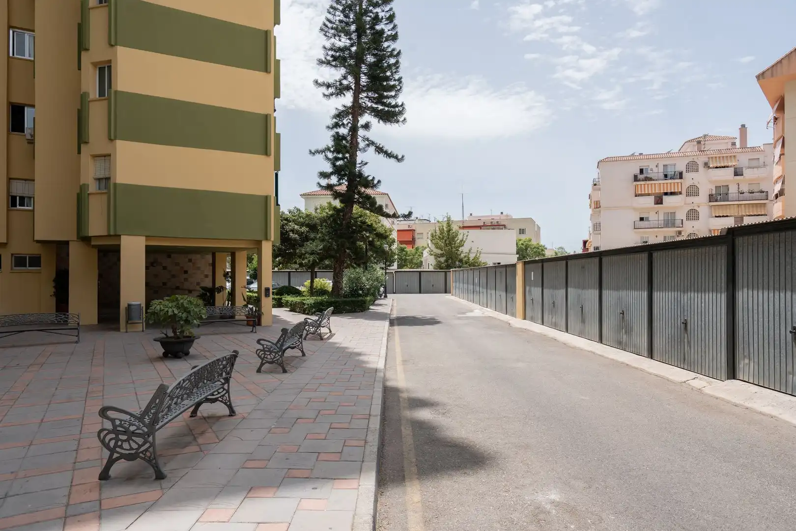 Aparcament de Apartament en venda en Fuengirola amb Terrassa