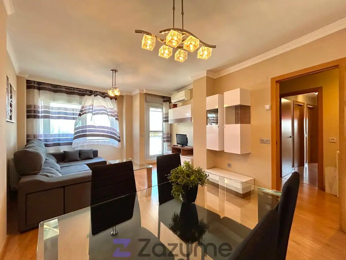 Living room of Flat for rent in Granada  with Air Conditioner, Heating and Private garden