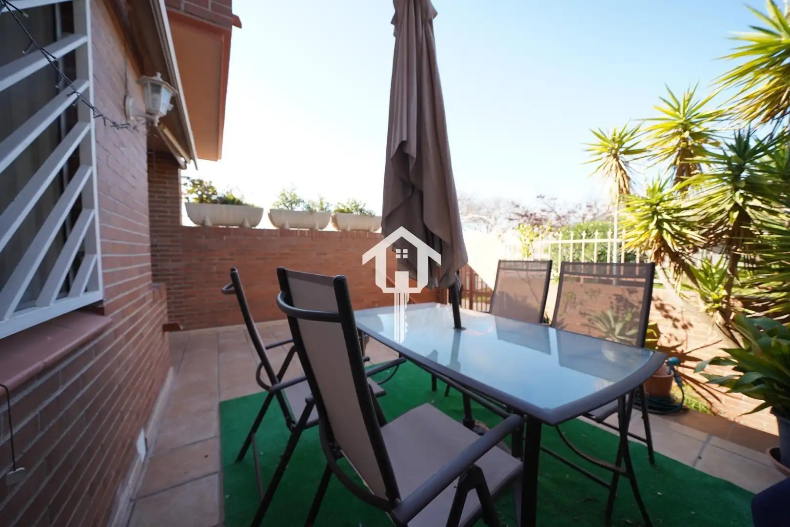 Terrassa de Casa adosada en venda en Alicante / Alacant amb Aire condicionat, Calefacció i Jardí privat