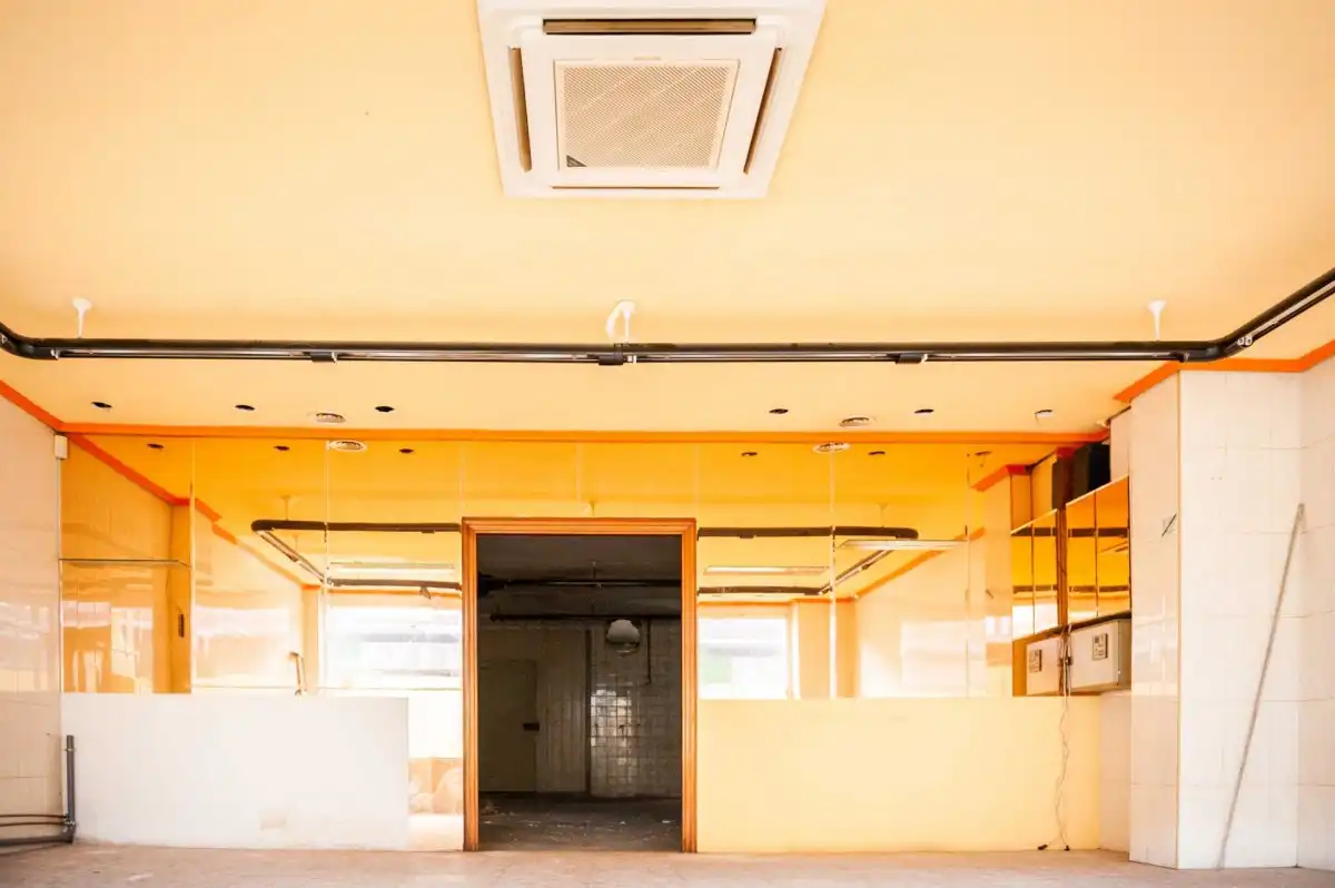 Local comercial en venda a Centro, imagen 4
