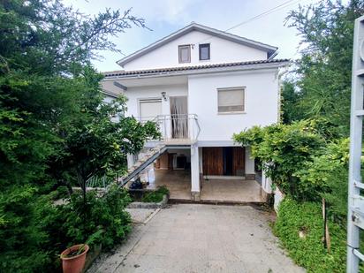 Vista exterior de Casa o xalet en venda en Piera amb Aire condicionat, Terrassa i Balcó