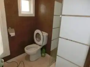 Bathroom of Flat for rent in Gijón   with Parquet flooring