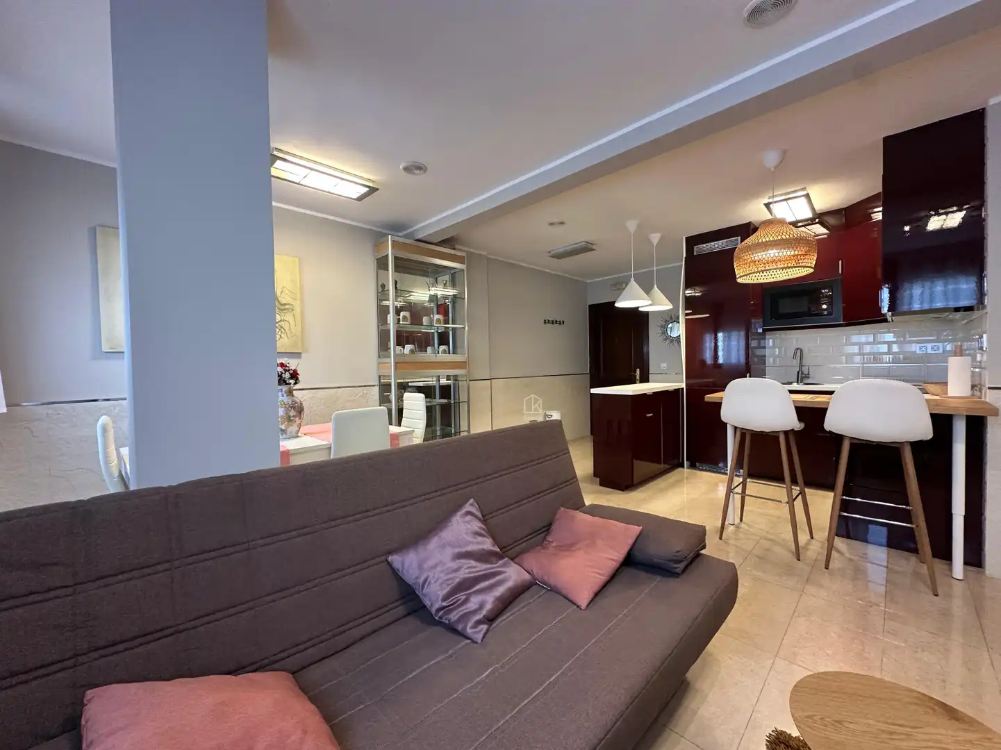Flat for rent in Oviedo - Calle Tomás Crespo Frígilis, La Ería