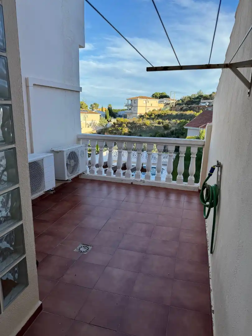 Terrassa de Casa o xalet en venda en Chiva amb Aire condicionat, Calefacció i Jardí privat