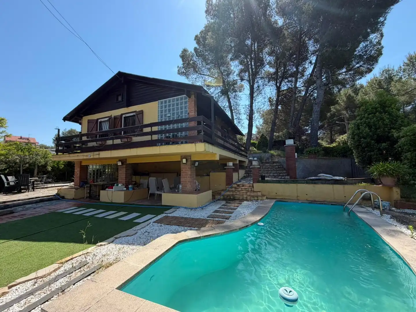 Vista exterior de Casa o xalet en venda en Piera amb Jardí privat i Piscina