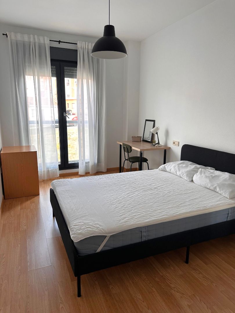 Habitación de Piso en venta en Badajoz Capital con Aire acondicionado