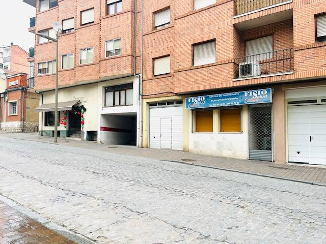 Local comercial en Alquiler en Calle Nueva, 18 en Cuéllar
