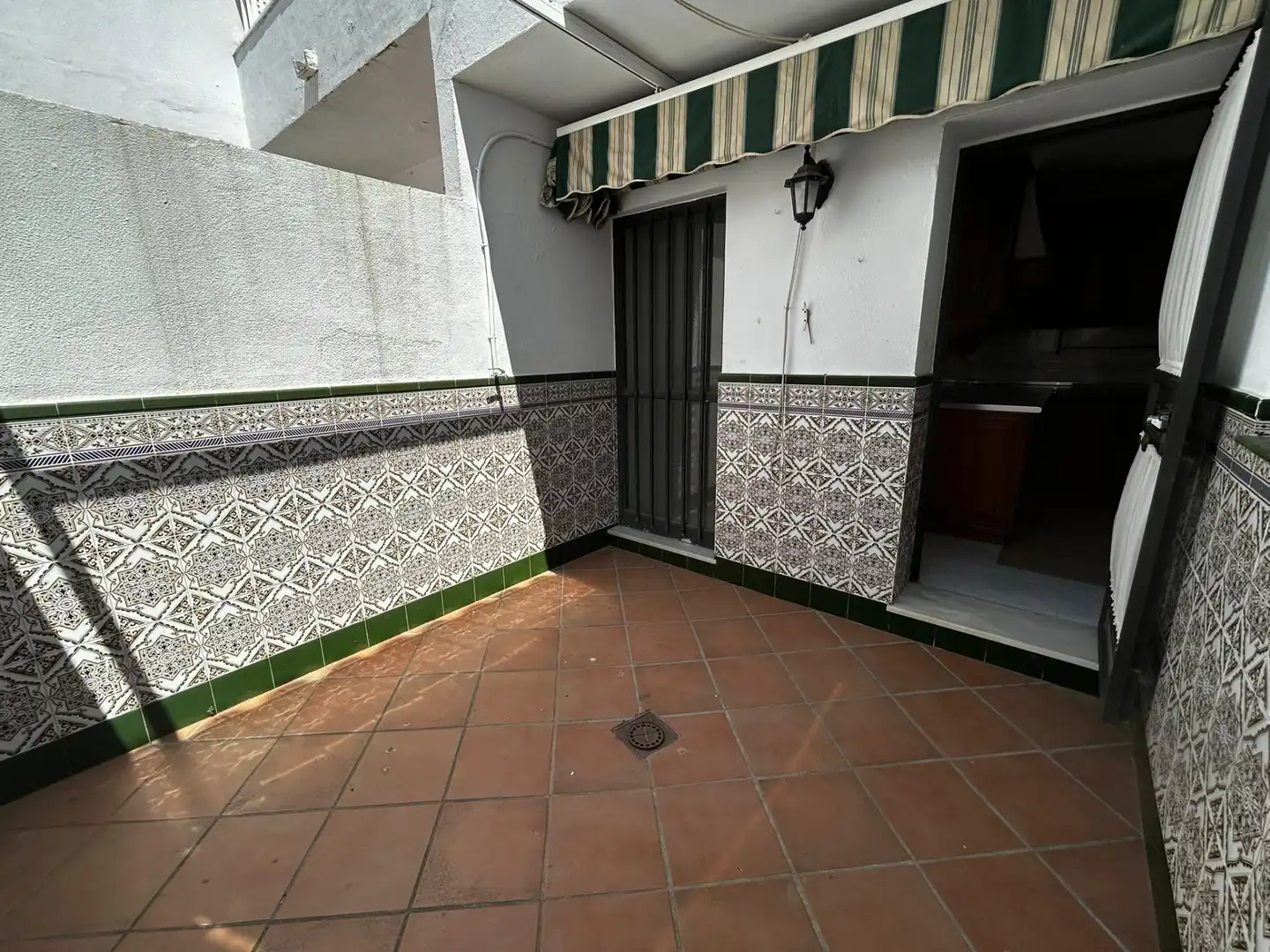 Terrassa de Casa adosada en venda en Chiclana de la Frontera amb Terrassa, Traster i Balcó