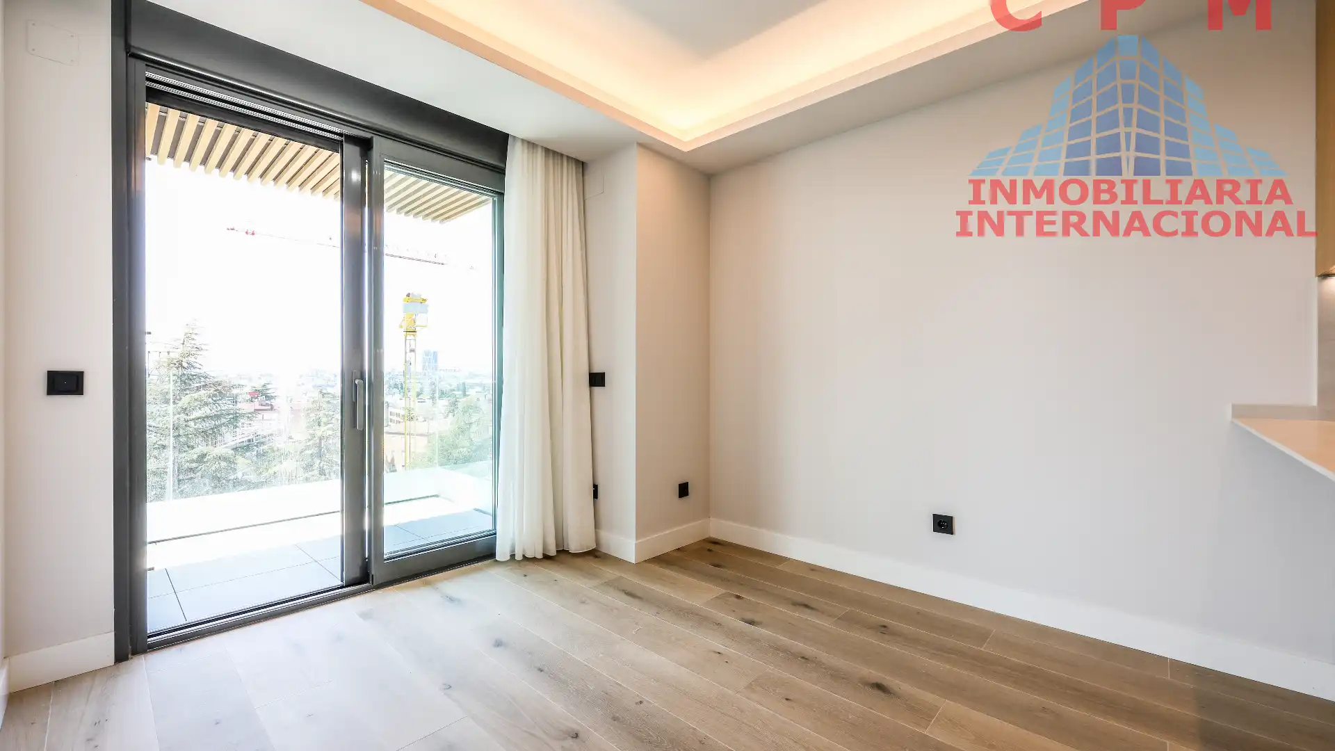 Bedroom of Flat for rent in  Madrid Capital  with Air Conditioner, Heating and Parquet flooring