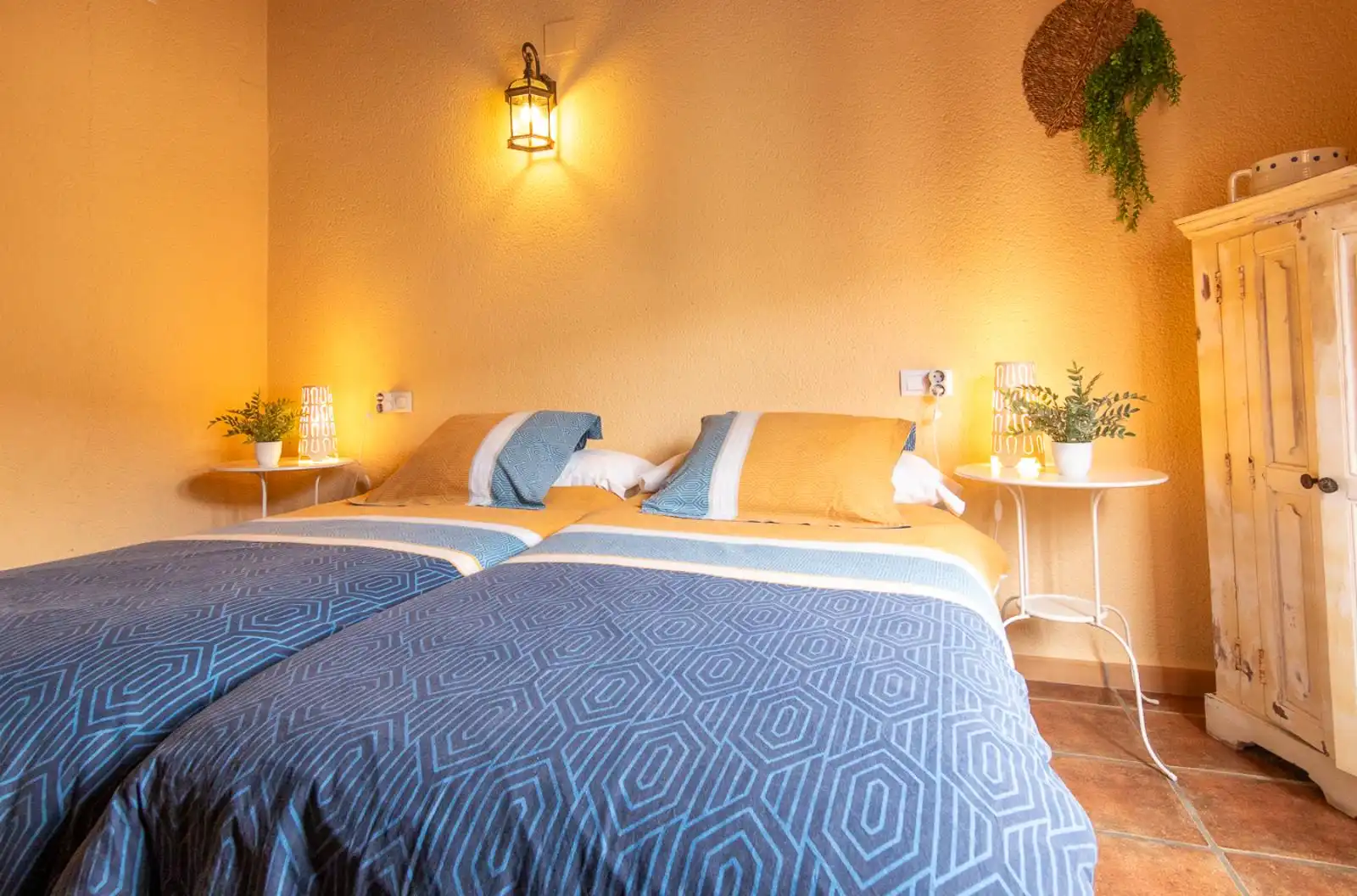 Habitación de Edificio en venta en Sagra