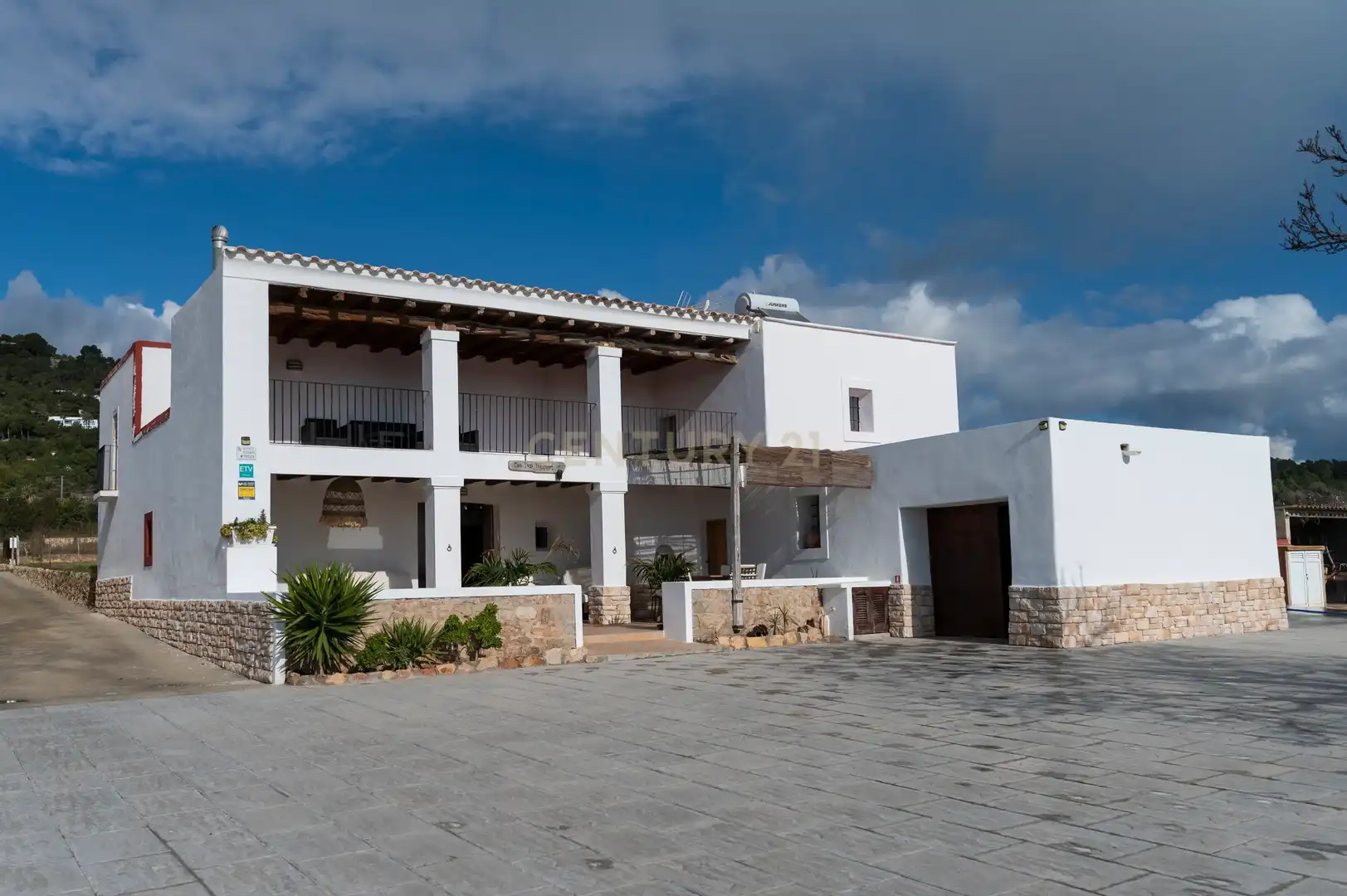 Außenansicht von Haus oder Chalet zur Miete in Sant Josep de sa Talaia mit Klimaanlage, Privatgarten und Möbliert