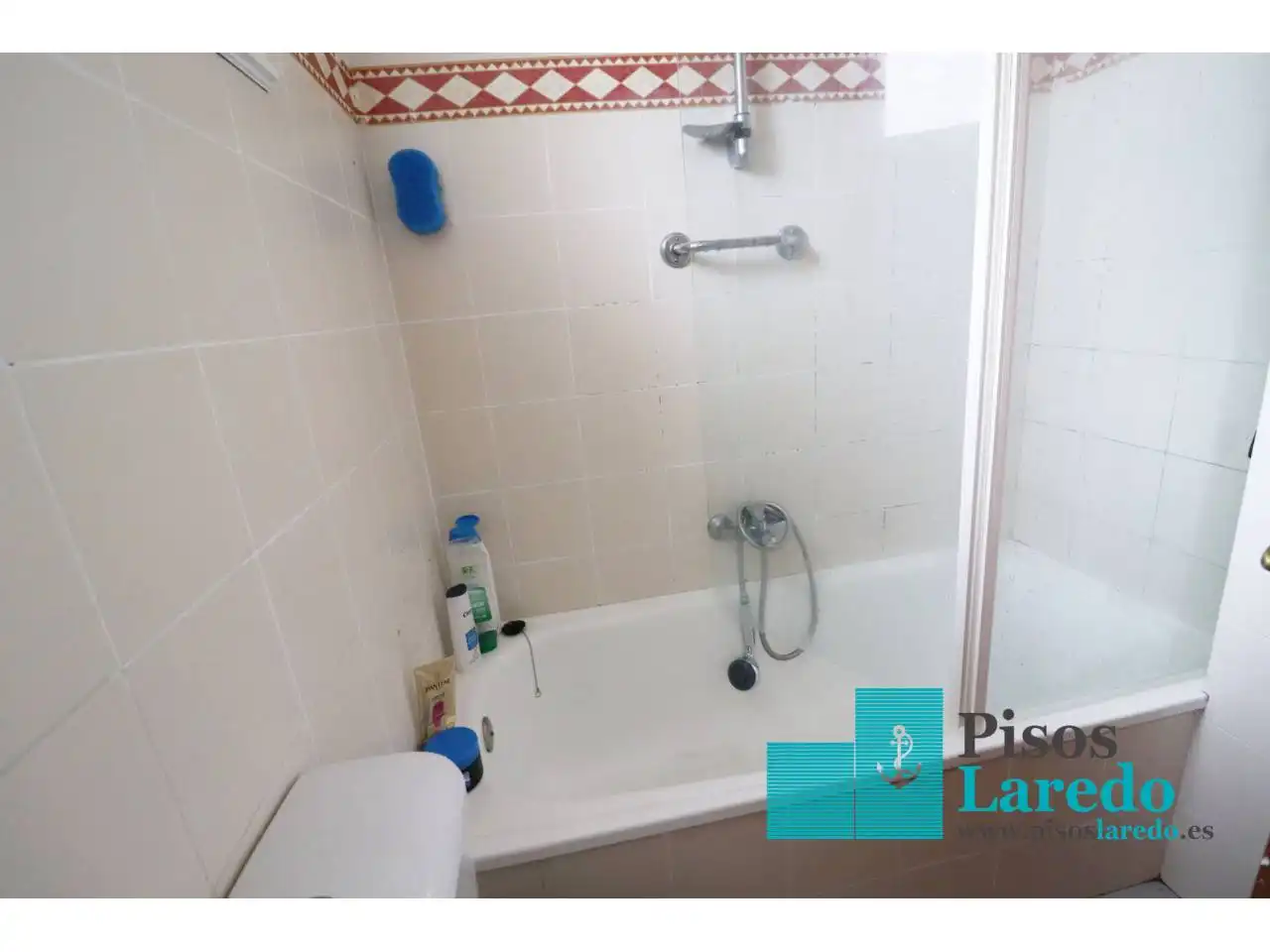 Houses for rent in Avenida Francia, El Puntal