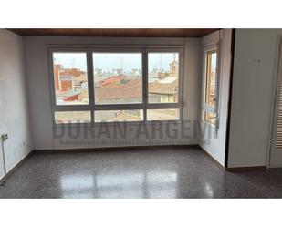 Exterior view of Flat to rent in Terrassa  with Balcony