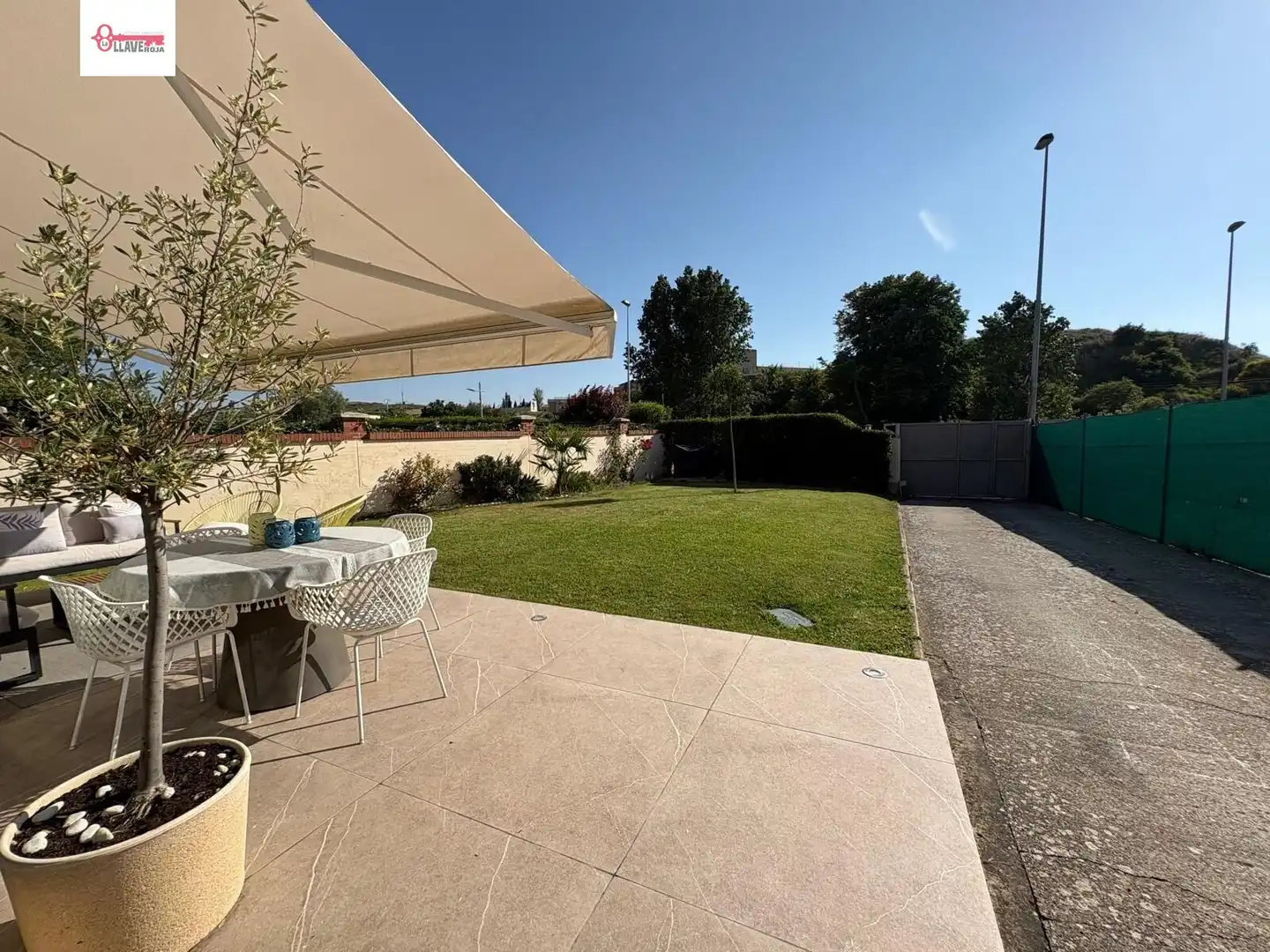 Terraza de Casa o chalet en venta en Sarracín con Calefacción, Jardín privado y Parquet