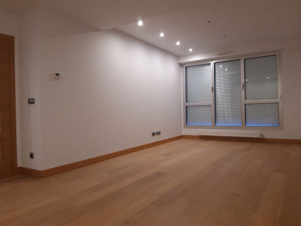 Pis de lloguer a Fueros, 15, Ensanche