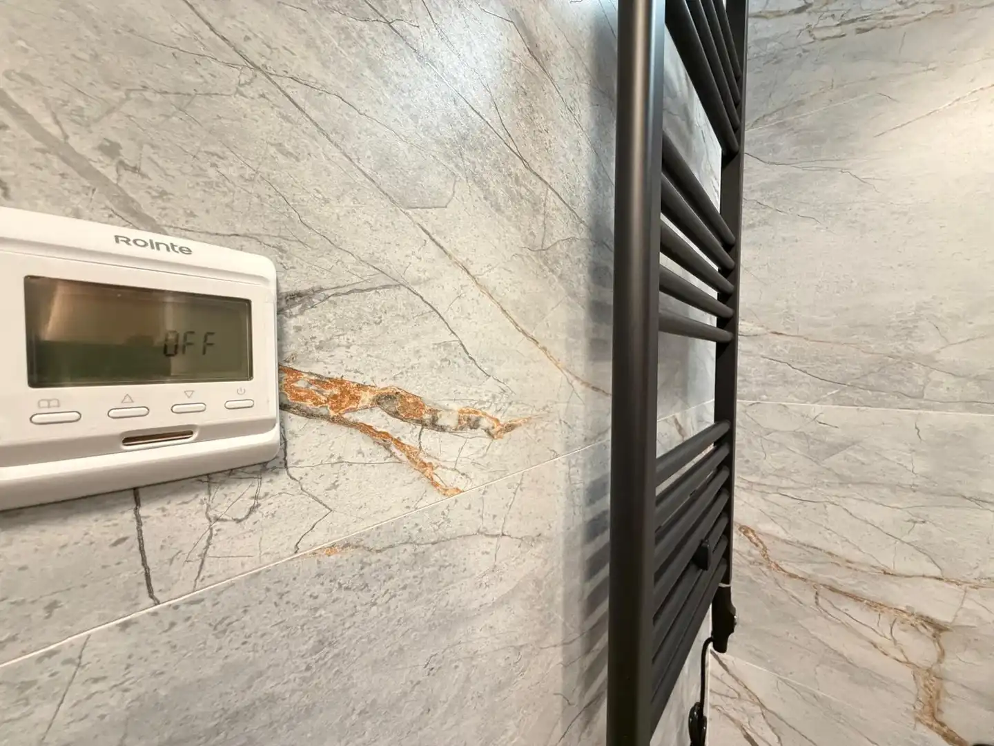 Bathroom of Houses for sale in Torrevieja  with Air Conditioner, Heating and Private garden