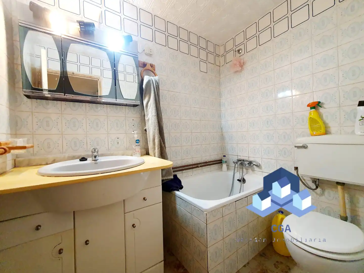 Bany de Casa o xalet en venda en Lorca amb Terrassa, Traster i Moblat