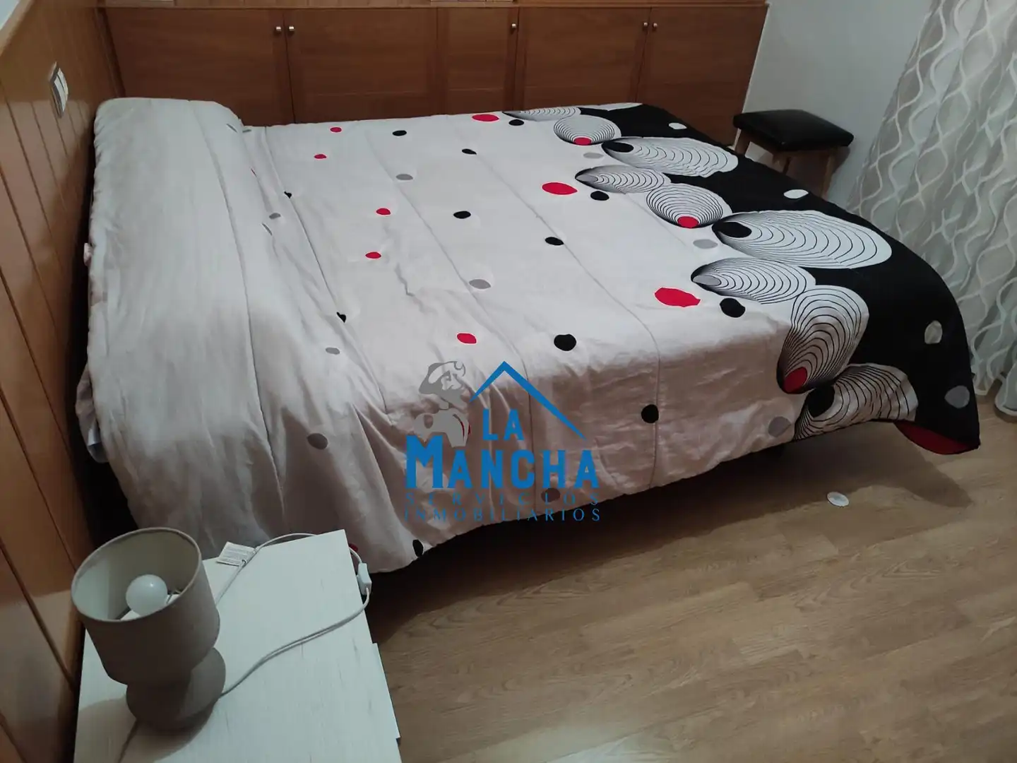 Dormitori de Pis en venda en Albacete amb Aire condicionat, Calefacció i Terrassa