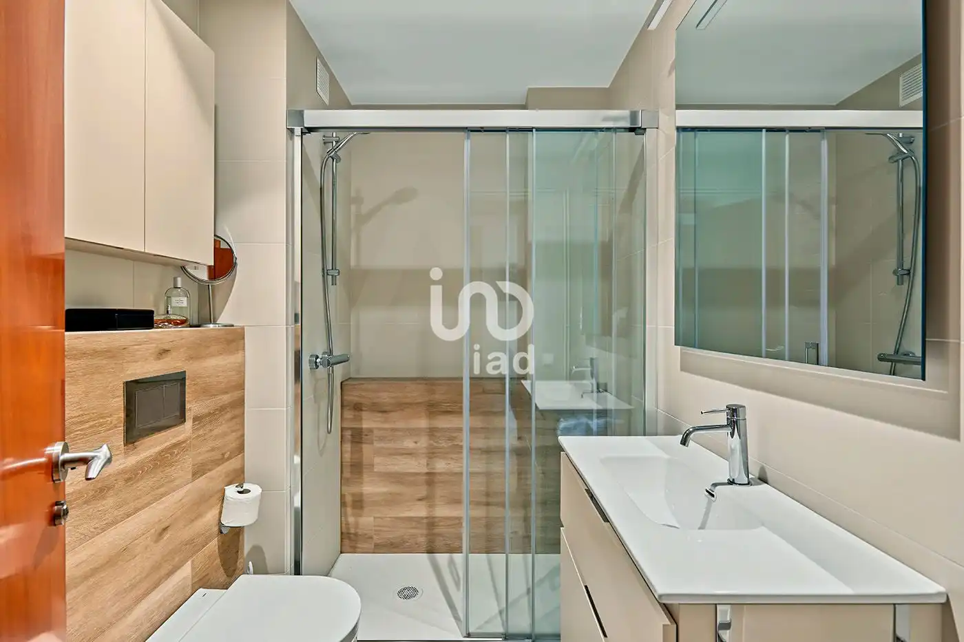 Bathroom of Flat for sale in La Plana