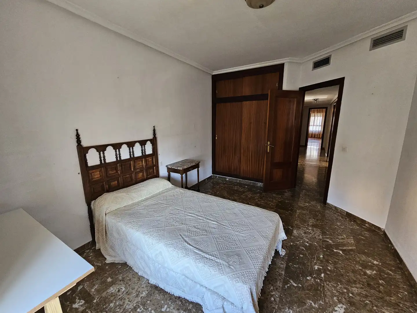 Habitación de Piso en venta en Cáceres con Aire acondicionado, Terraza y Trastero