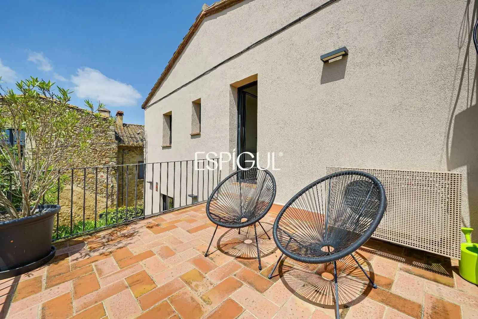 Terrassa de Casa o xalet en venda en La Bisbal d'Empordà amb Aire condicionat, Calefacció i Parquet
