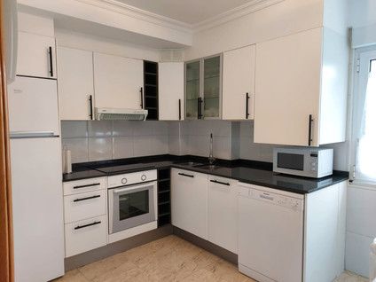 Kitchen of Flat to rent in Gijón   with Heating and Furnished