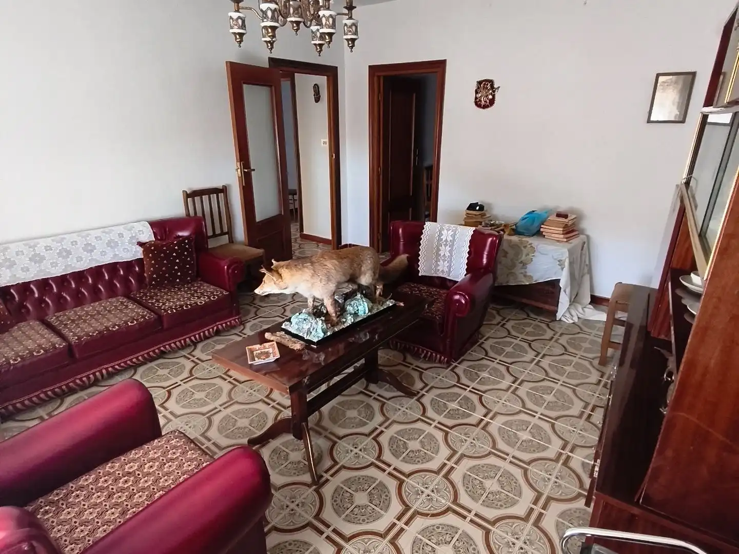 Sala d'estar de Casa o xalet en venda en Alcuéscar amb Terrassa i Balcó