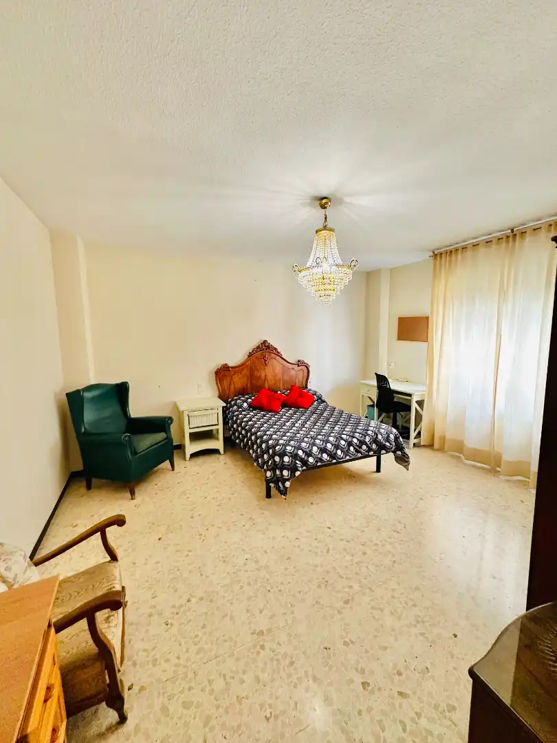 Schlafzimmer von Wohnung zur Miete in Granada mit Heizung, Möbliert und Waschmaschine