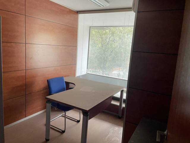 Local comercial en Venta en Calle DOS DE MAIG en El Camp de l'Arpa del Clot