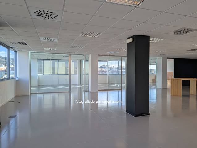 Oficina en Alquiler en frederic mompou en Centre