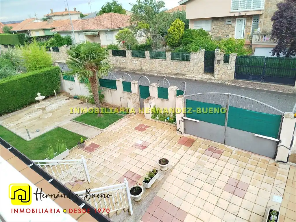 Jardín de Casa o chalet en venta en Calvarrasa de Abajo con Calefacción, Jardín privado y Terraza