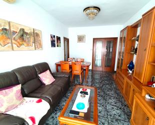 Living room of Flat for sale in Badalona  with Air Conditioner, Furnished and Oven