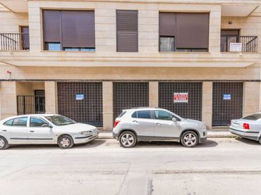 Locale commerciale in vendita a Almoradí