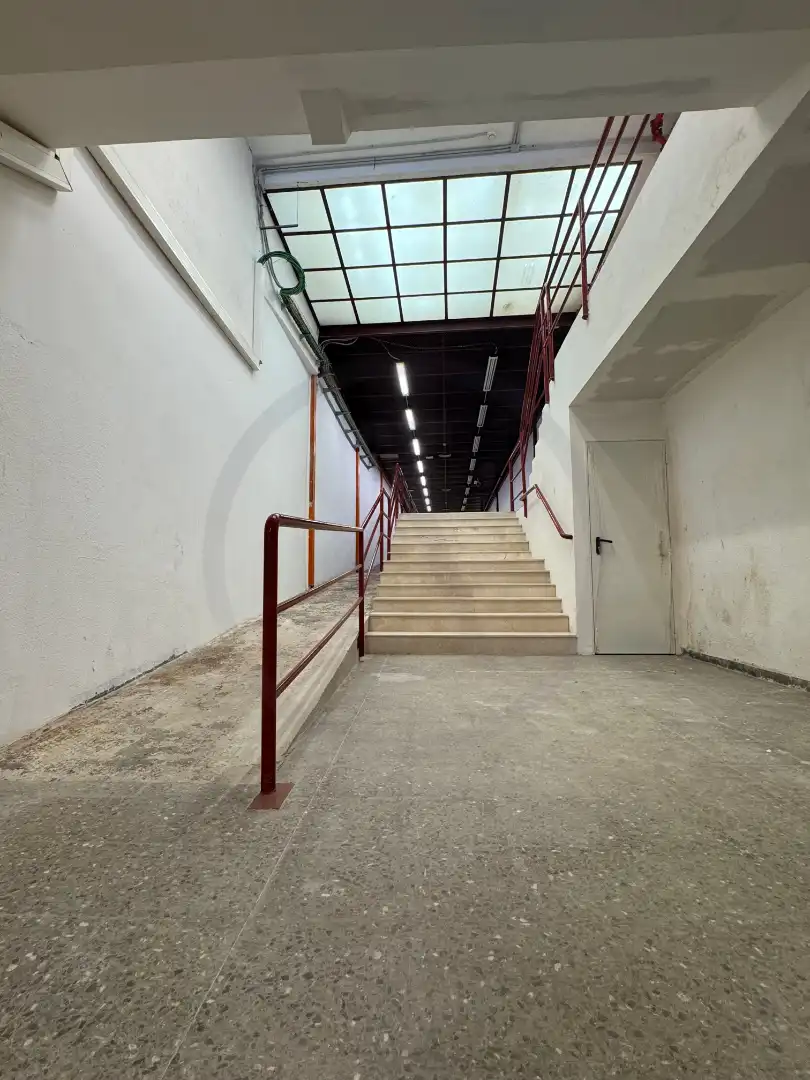 Gewerbefläche zur Miete in Centre, imagen 36