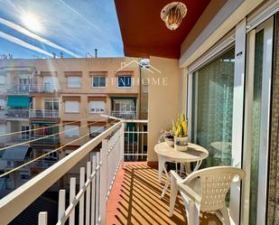 Balcony of Flat for sale in Badalona  with Heating, Furnished and Oven