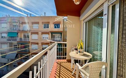 Balcony of Flat for sale in Badalona  with Heating, Furnished and Oven