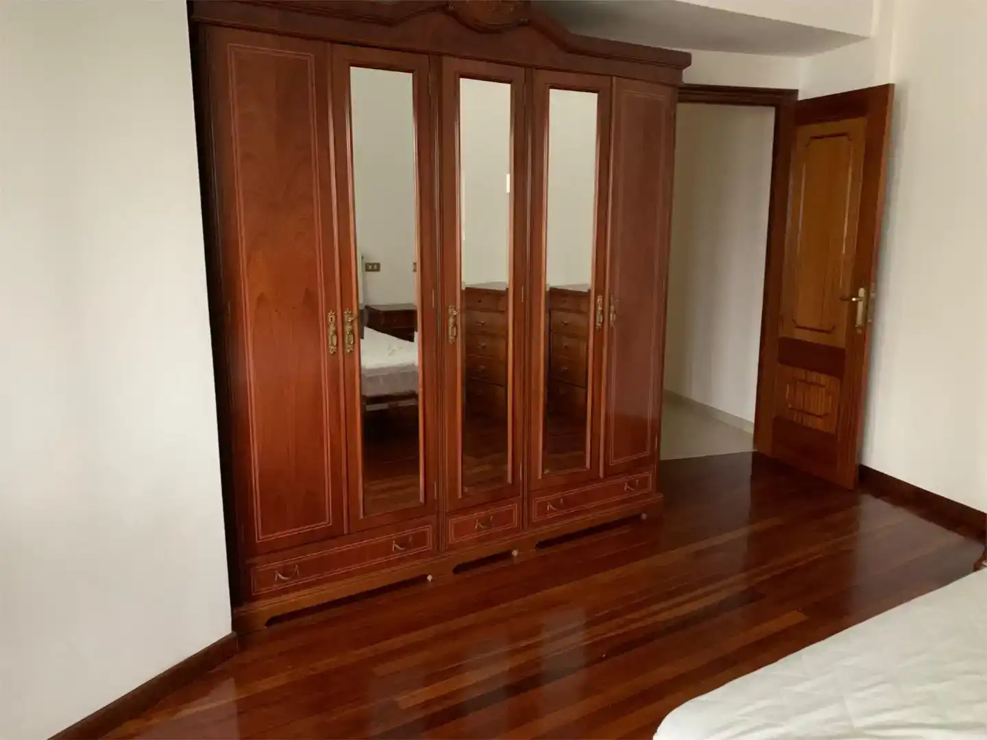 Dormitori de Pis en venda en Chantada amb Parquet, Traster i Moblat