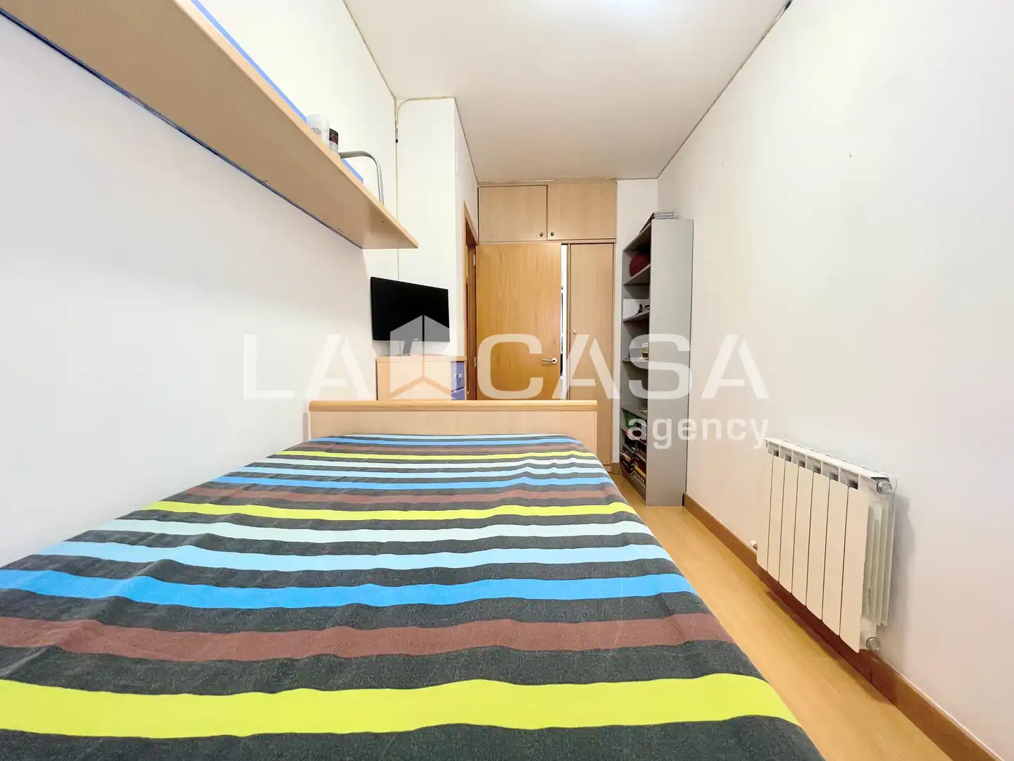 Dúplex en venta en Badalona con Calefacción, Piscina y Balcón