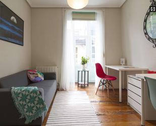 Bedroom of Flat to share in Bilbao   with Air Conditioner and Terrace