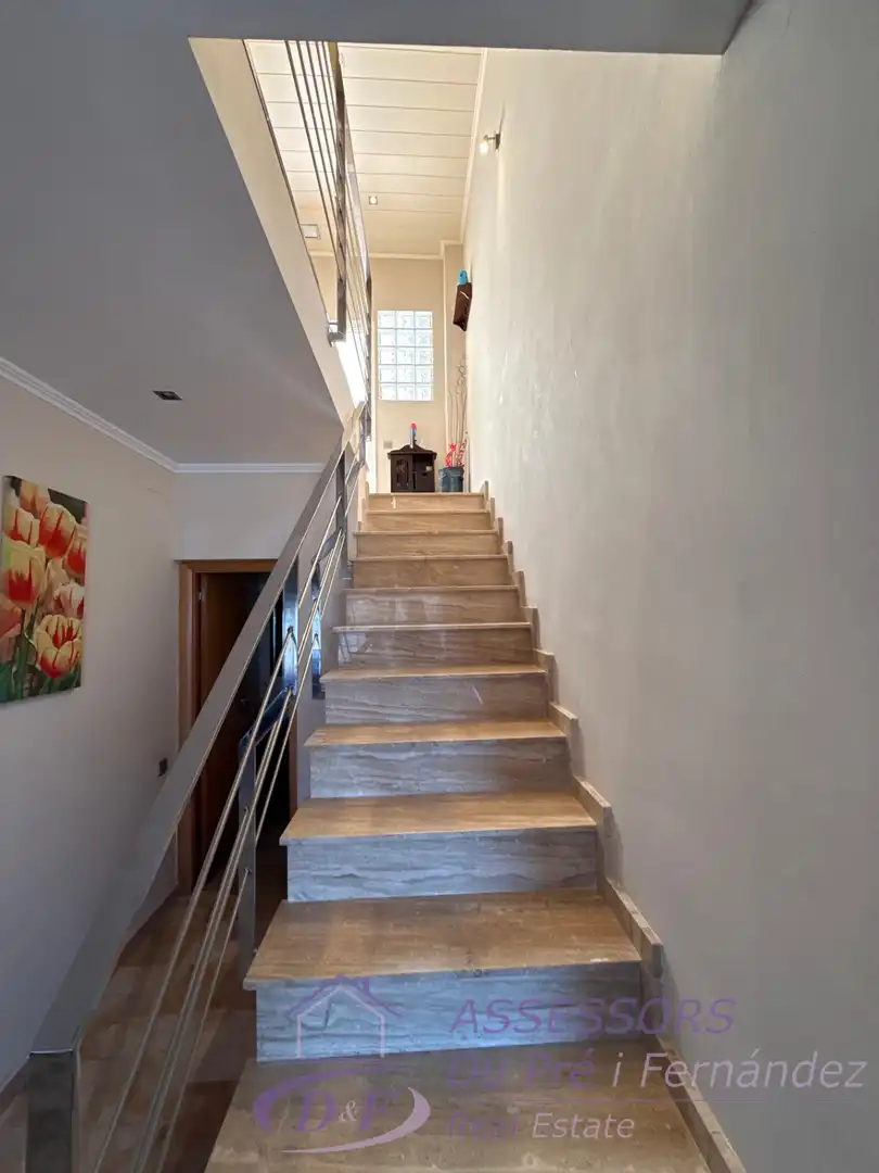 Casa aparellada amb terrassa en venda a Sant Cebrià de Vallalta, imagen 22