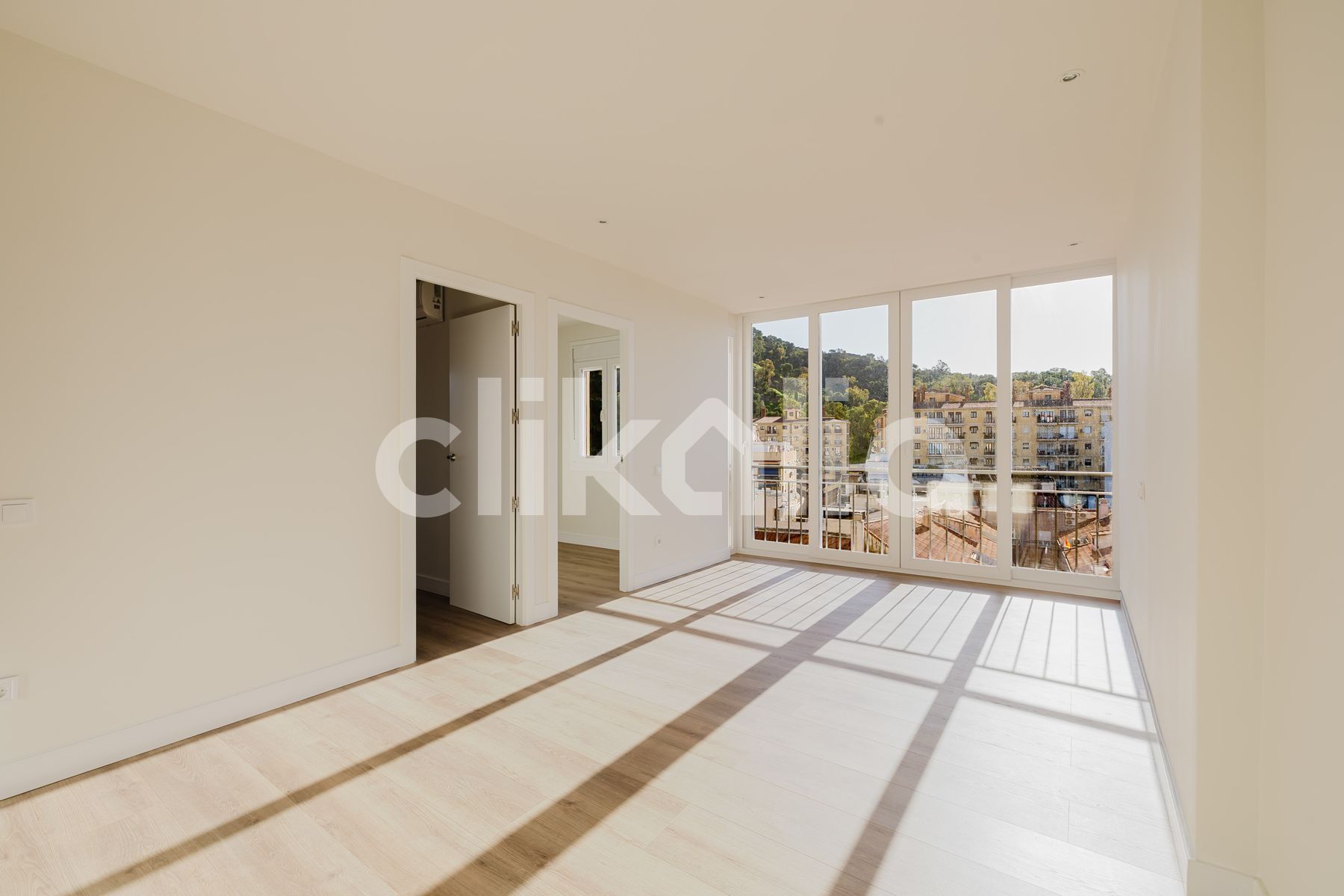 Living room of Flat for sale in Málaga Capital  with Air Conditioner and Balcony