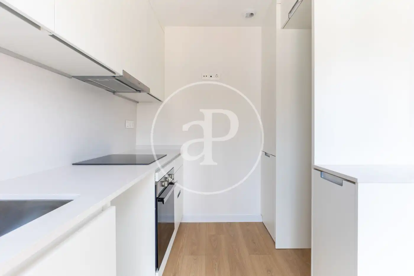 Kitchen of Flat for sale in Sant Cugat del Vallès  with Air Conditioner, Heating and Storage room