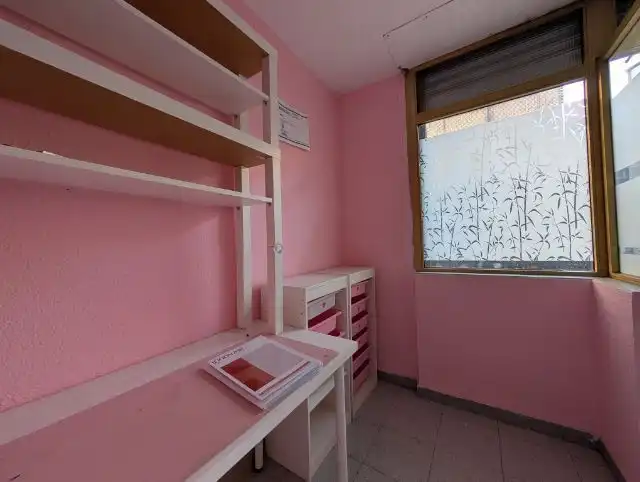 Schlafzimmer von Geschaftsraum zur Miete in Zaragoza