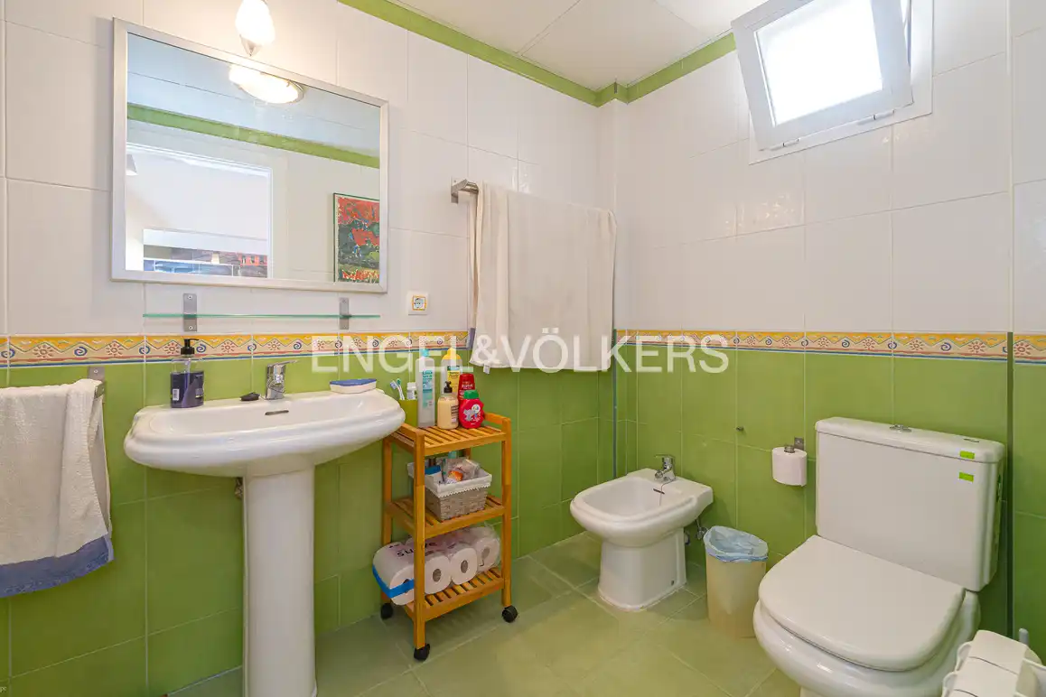Bathroom of Houses for sale in Villajoyosa / La Vila Joiosa  with Air Conditioner, Private garden and Terrace