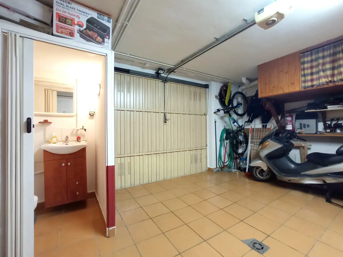 Casa adosada en venta en Irun  con Terraza, Trastero y Amueblado