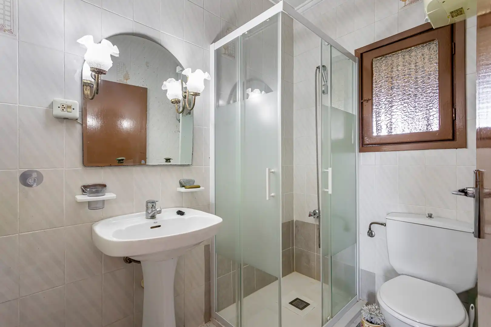 Flat for sale in Alicante, Benetússer