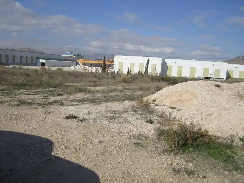 Terreny residencial en venda a Novelda