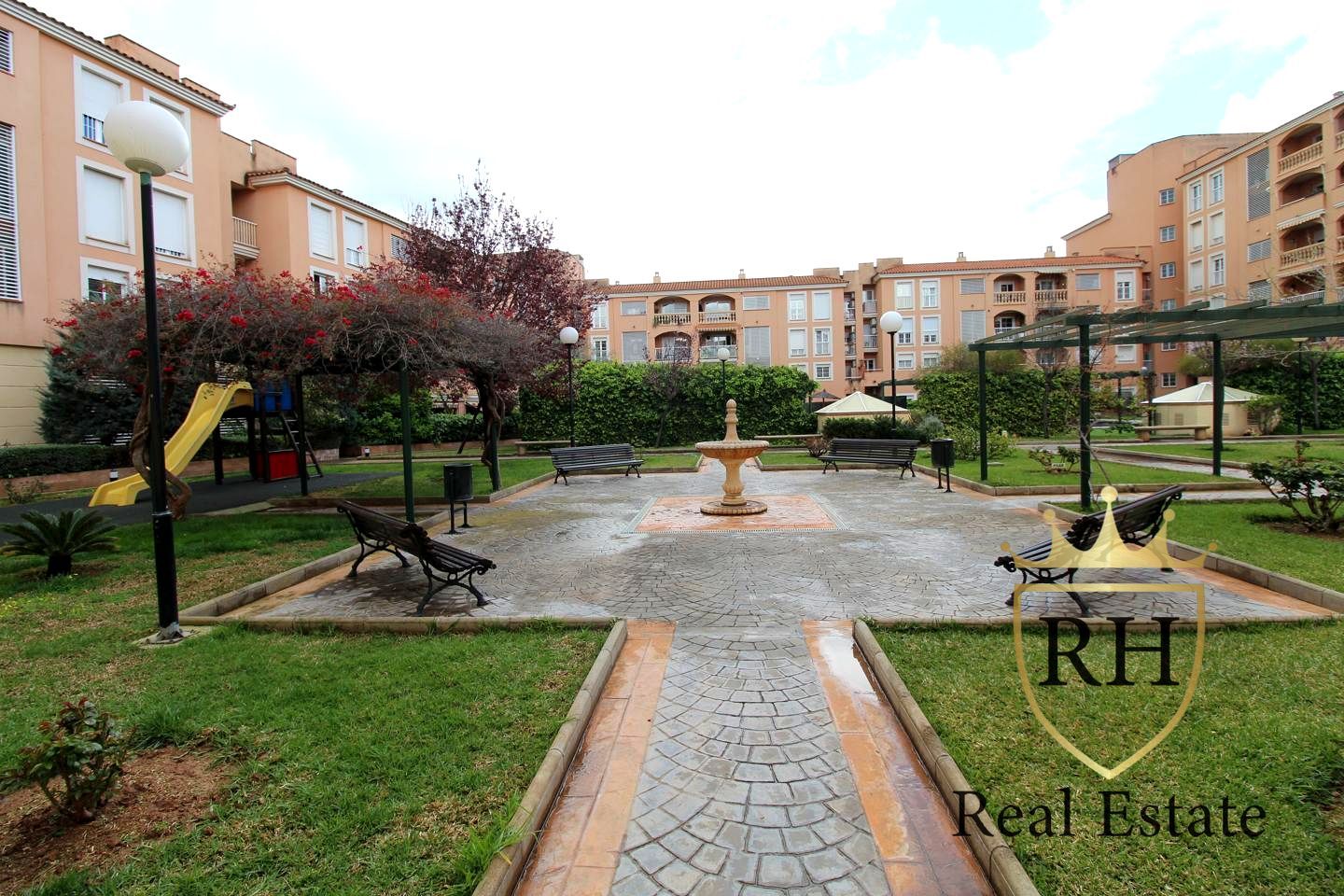 Jardí de Pis en venda en  Palma de Mallorca amb Aire condicionat, Calefacció i Terrassa