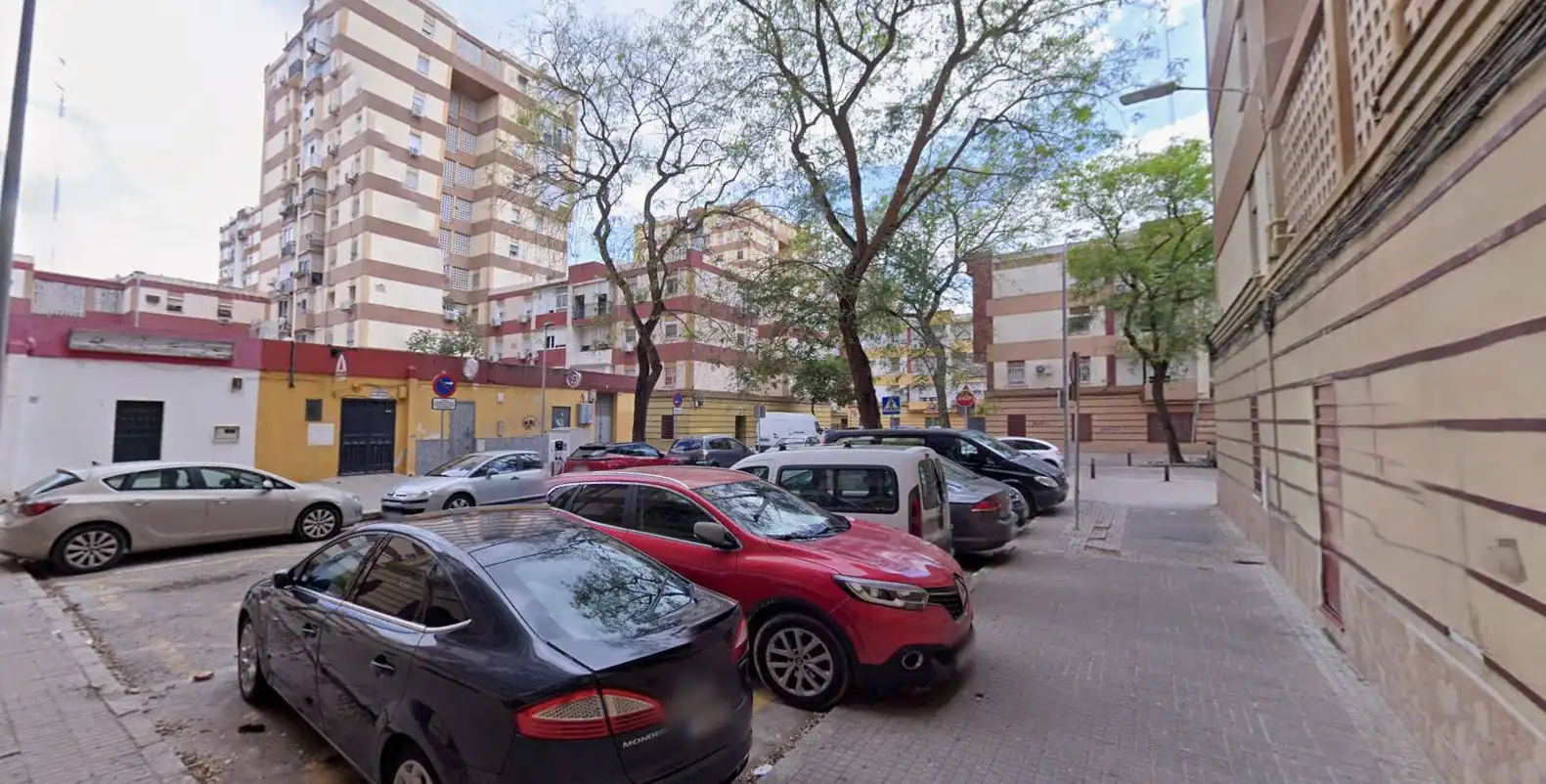 Flat for sale in Calle LINARES RIVAS, imagen 2